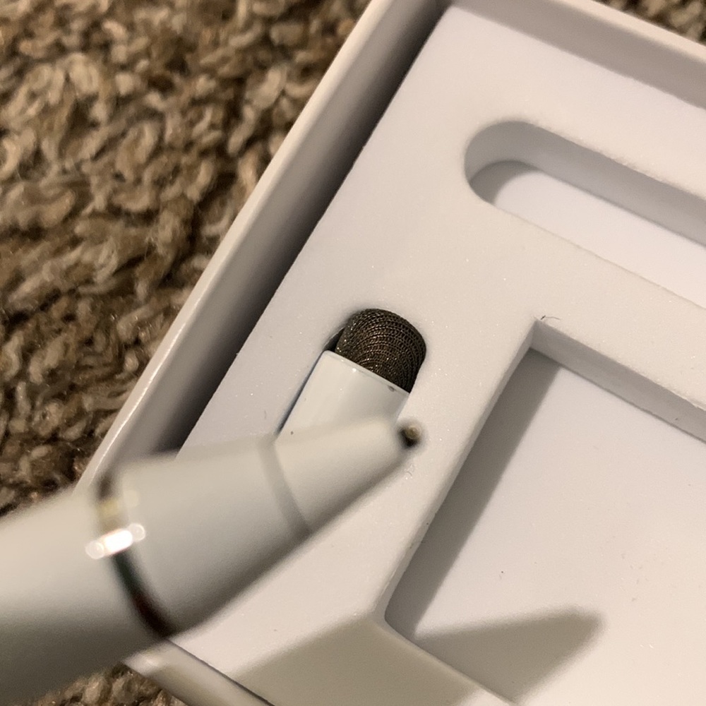 Stylus pen with two different nibs - Picture 4 of 4